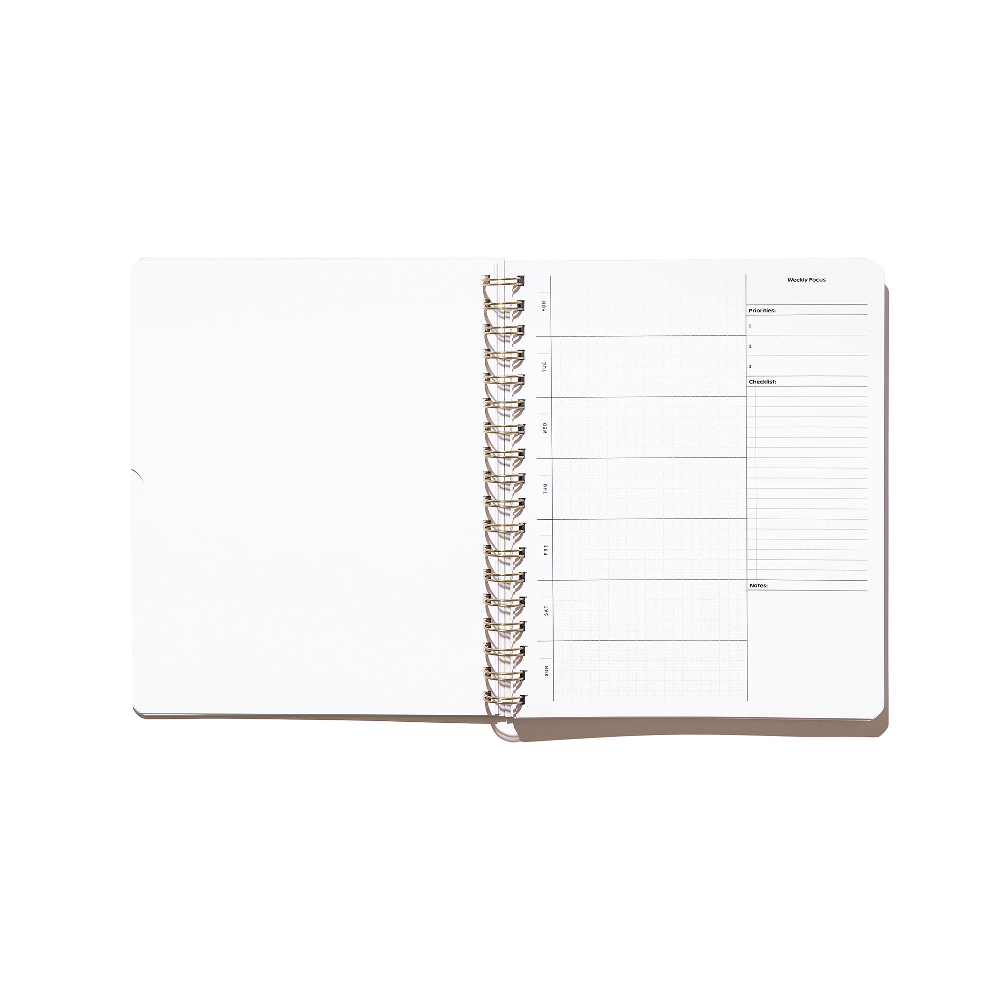 Quarterly Plans weekly planning page with weekly focus, priorities, checklist, notes section, and open weekly layout.